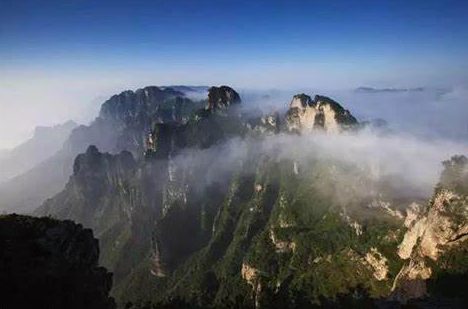 隐世高人透露的天机：活在当下，好好吃饭，一切皆顺！ - 牛哥网络